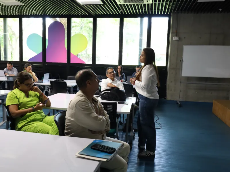 Centro Magis certifica a la primera cohorte de profesores en herramientas de IAGen