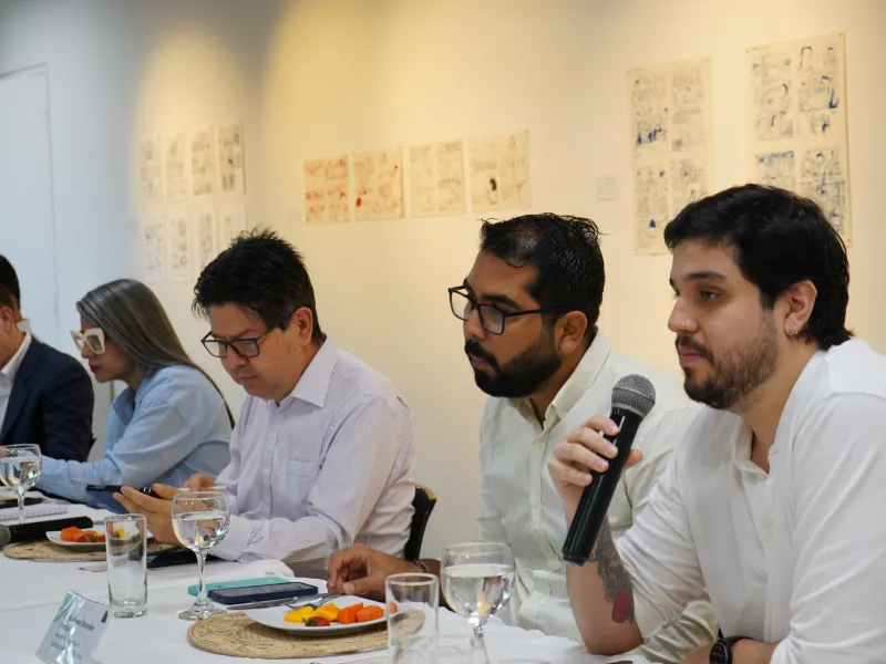 Desayuno- egresados-Javeriana 