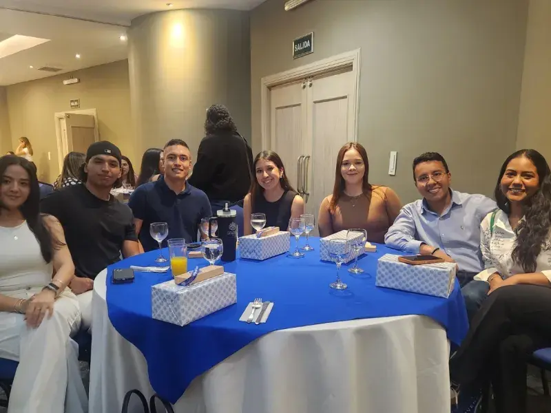 Encuentro IV egresados